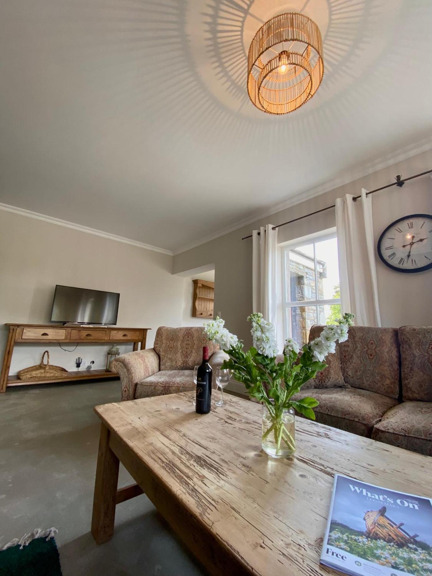 Shanakeever Farm - 3 Bedroom Apartment Clifden Exterior foto