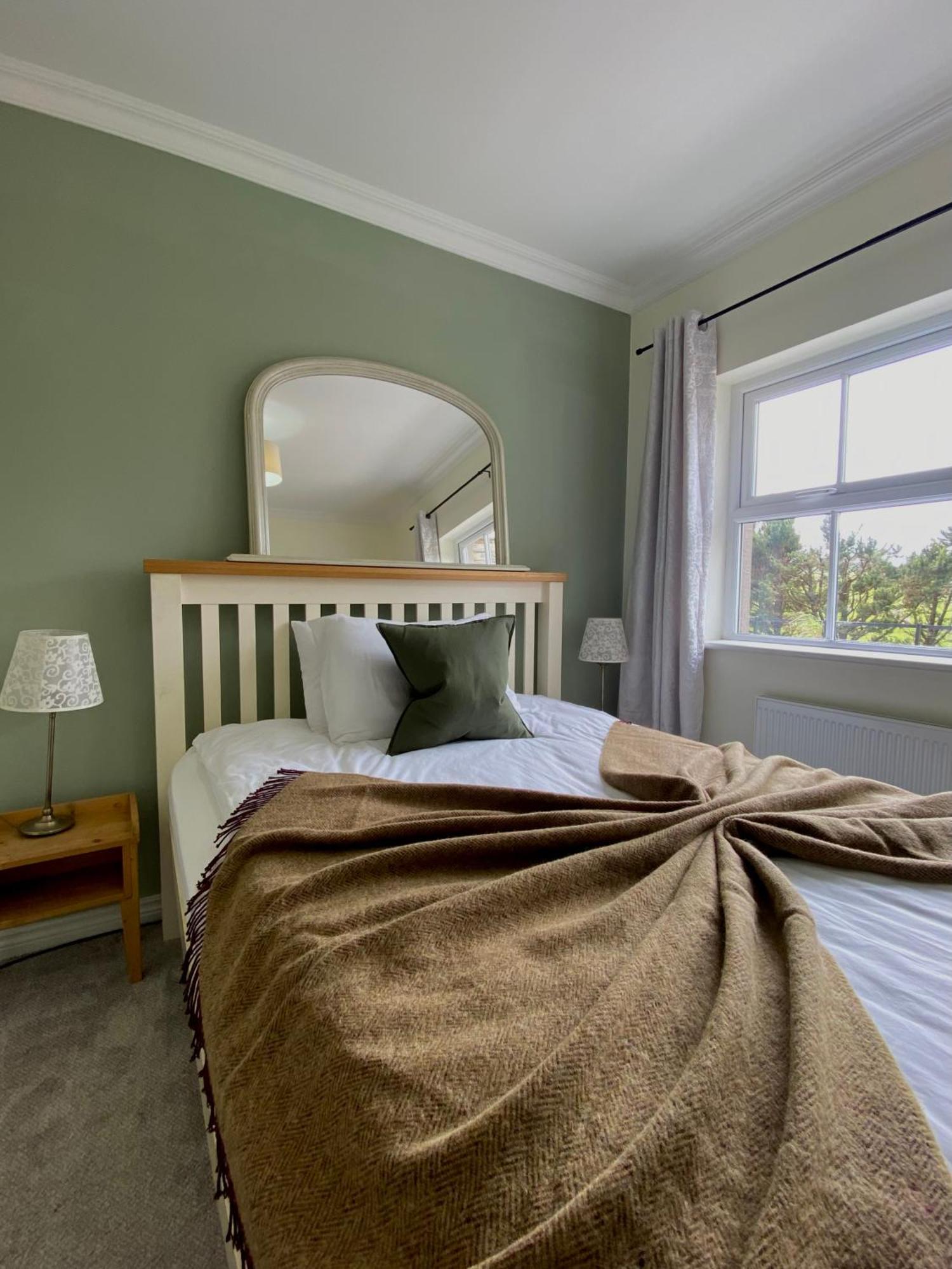 Shanakeever Farm - 3 Bedroom Apartment Clifden Exterior foto