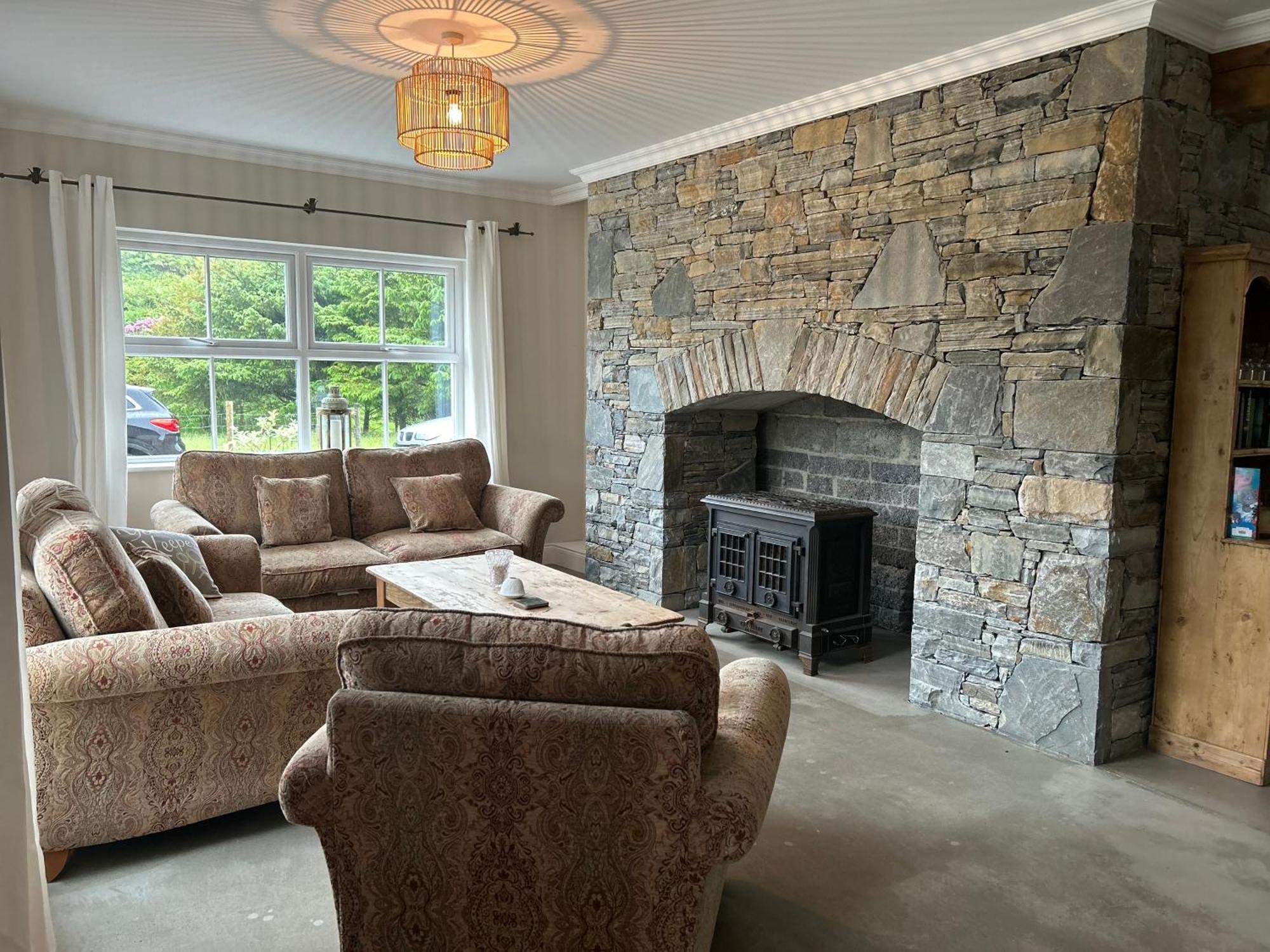 Shanakeever Farm - 3 Bedroom Apartment Clifden Exterior foto